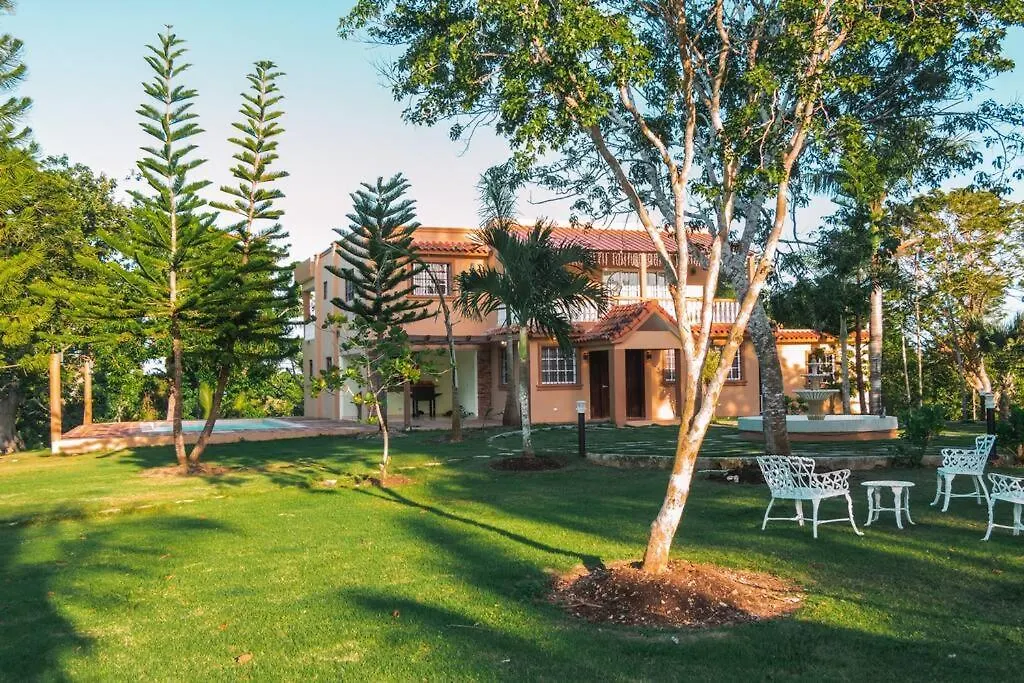 Villa El Tamarindo, Espacio NaturalSan Rafael del Yuma